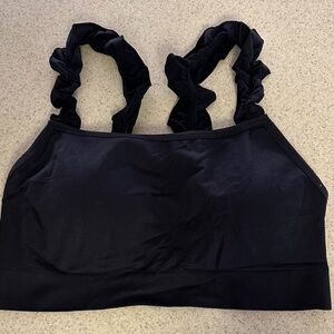 Chic Black Ruffled Strap Sports Bra